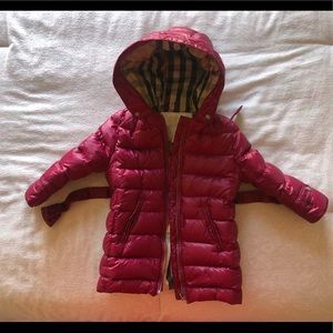 Burberry girl coat 3Y good condition !!